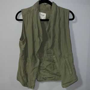 MUDD Army Green Lightweight Vest
